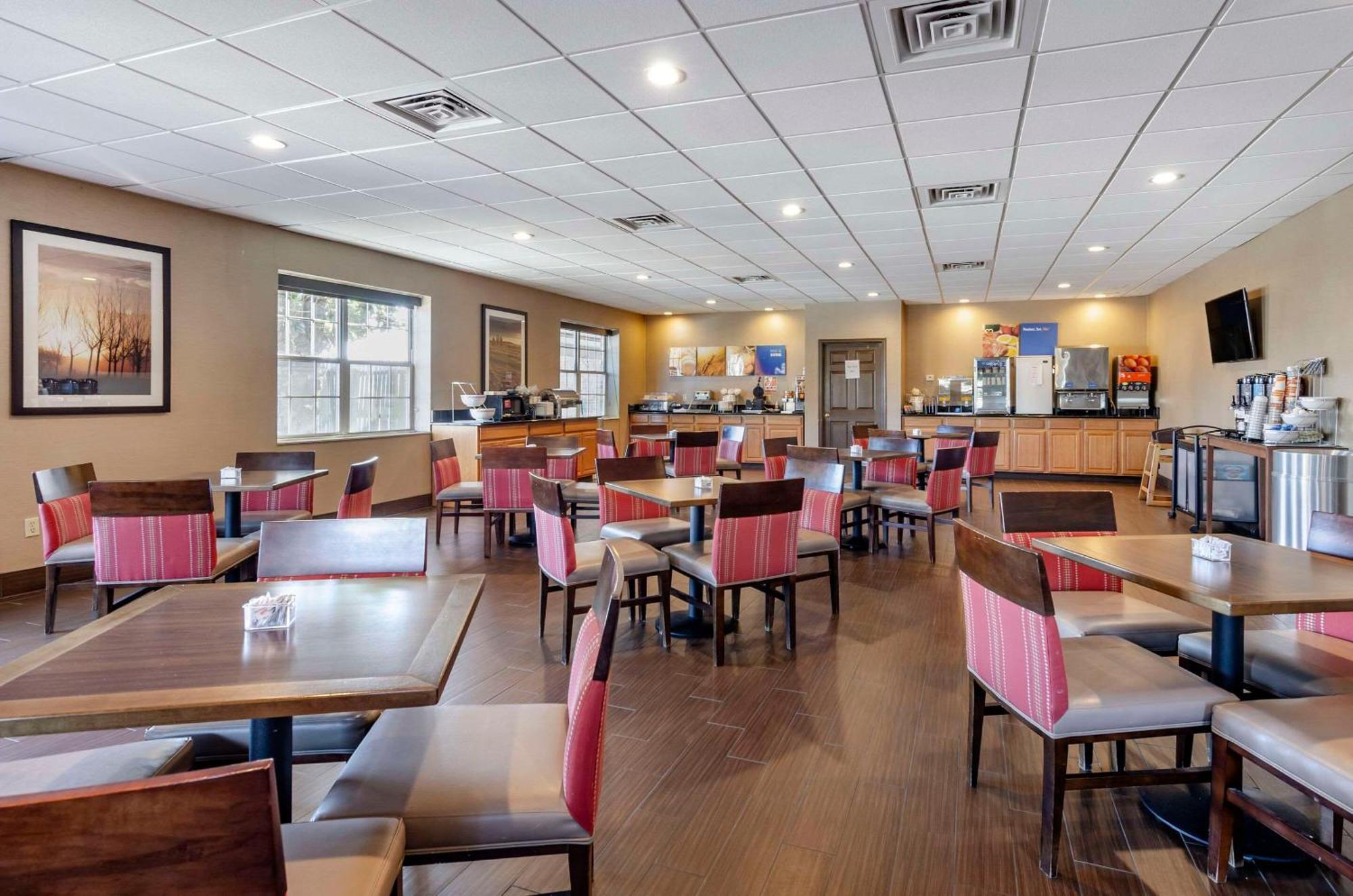 Comfort Inn & Suites Raphine - Lexington Near I-81 And I-64 Dış mekan fotoğraf